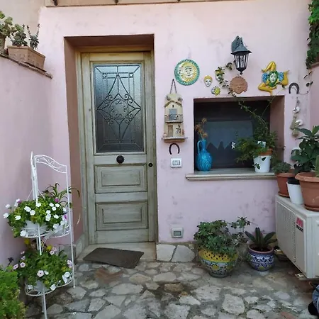 Casa Mariella Holiday home *